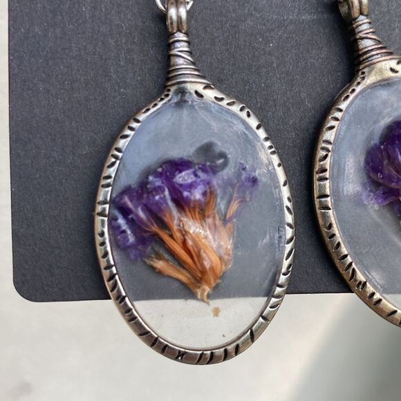 Hand Crafted Drop Earrings, Dried Forget Me Not set in a Silver Oval - Picture 7 of 8